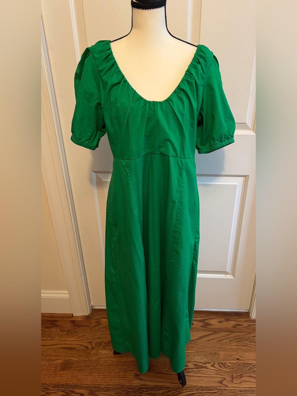 Old Navy Kelly Green Puff Sleeve Smocked Midi Dress L Pockets